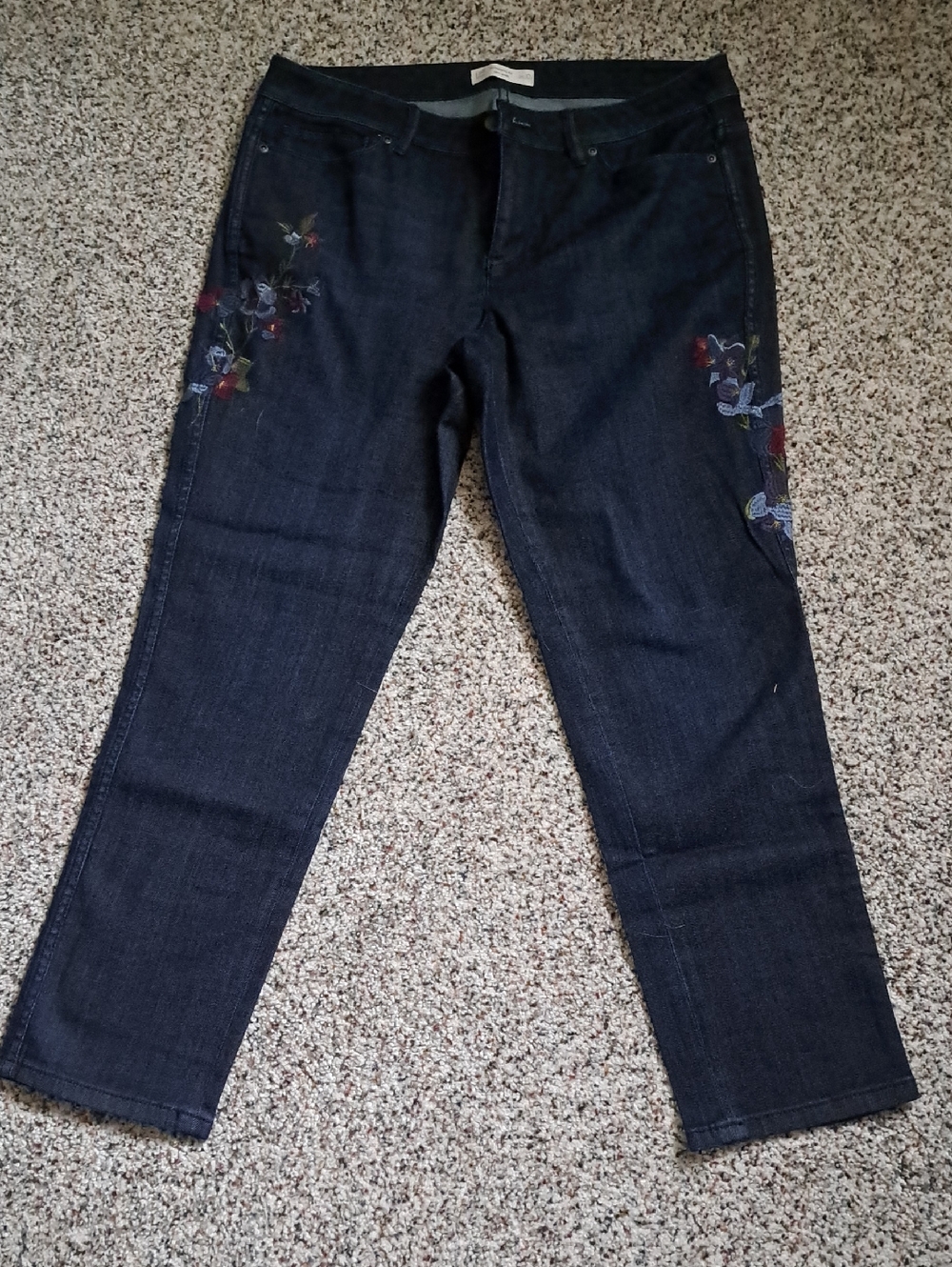 J. Jill Dark Blue Straight-Leg Jeans with Floral Embroidery